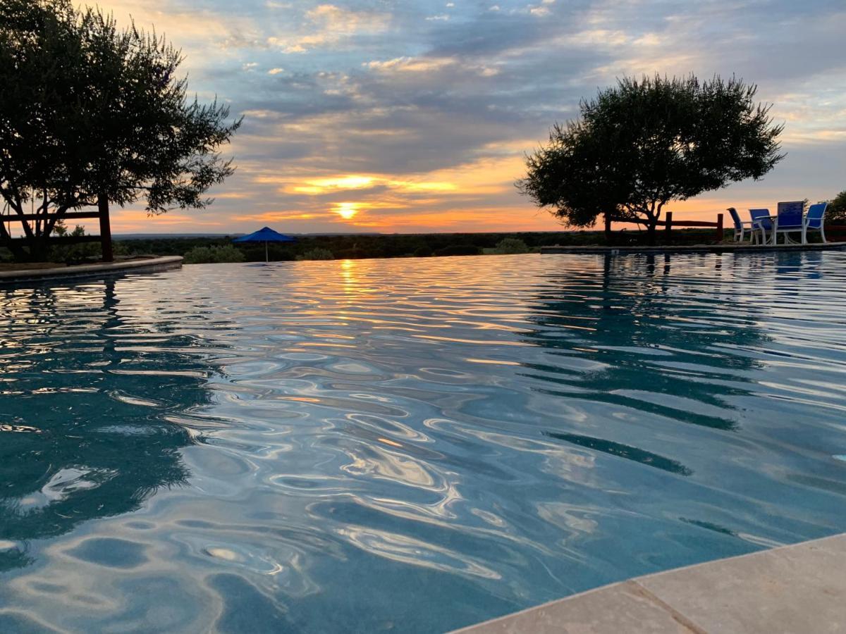Lake Brownwood The Hideout Golf Club & Resort מראה חיצוני תמונה