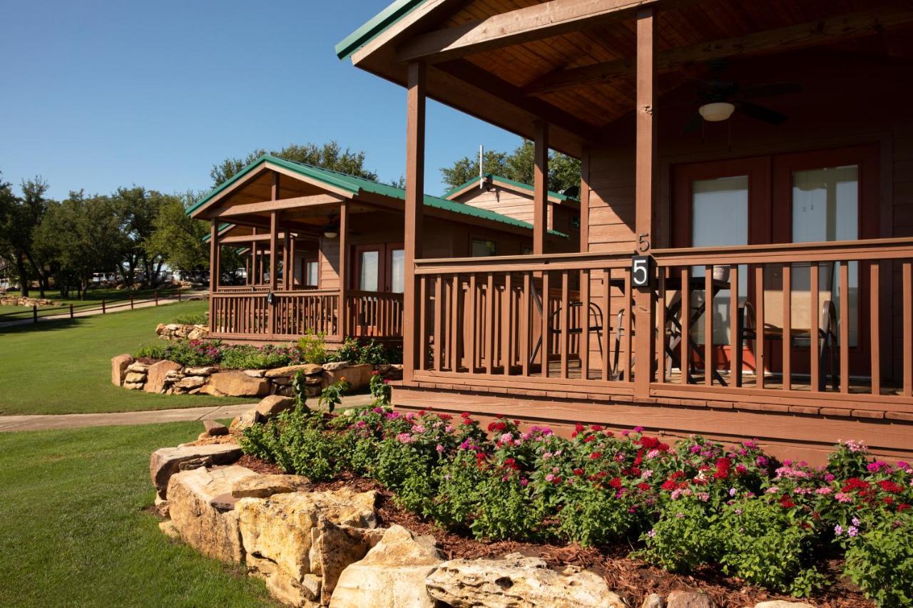 Lake Brownwood The Hideout Golf Club & Resort מראה חיצוני תמונה